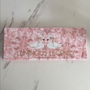 Luminous Legends Eyeshadow Palette - Pink and Gold new but mirror cracked